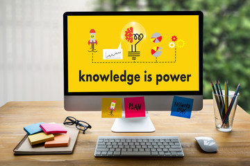 关于国家富强而奋斗杰出人物故事的手抄报 童话故事的手抄报