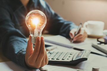 高一语文考试时阅读题答题步骤