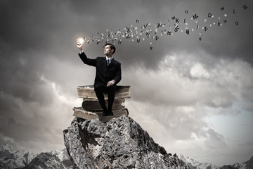 关于国家富强而奋斗杰出人物故事的手抄报 童话故事的手抄报