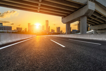 有关将心比心的名人事例