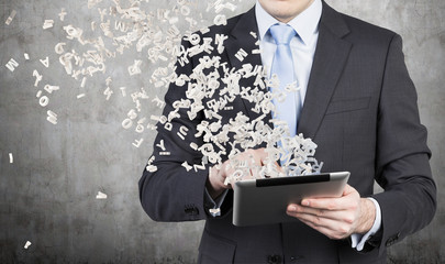 高一语文考试时阅读题答题步骤